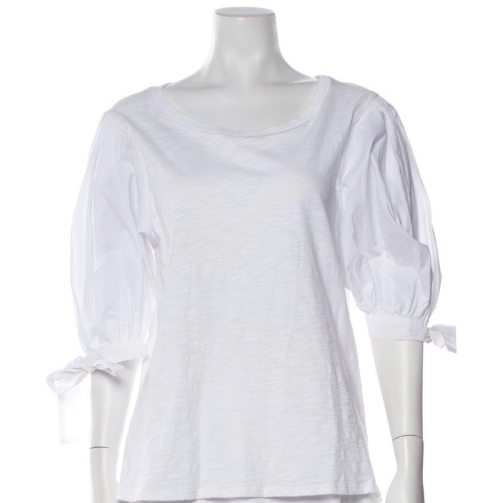 Fun , chic white cotton & linen top with puffed sleeves,CINQ A’ SEPT M boat neck